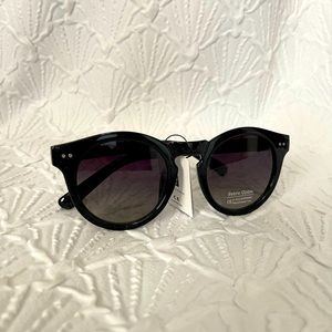 Sunglasses purple smoke lenses